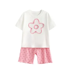 Elora – Bloemen Zomerset