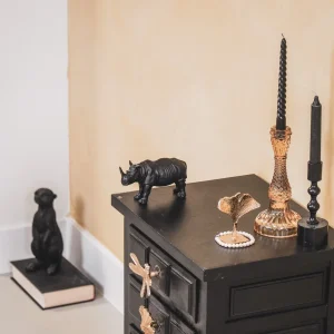 Zwarte Neushoorn Beeld – Luxe Woondecoratie